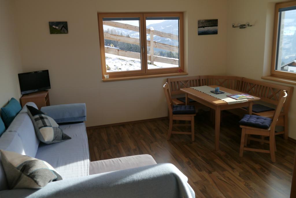 Austrian Alpine Apartments Ramsau am Dachstein Zimmer foto