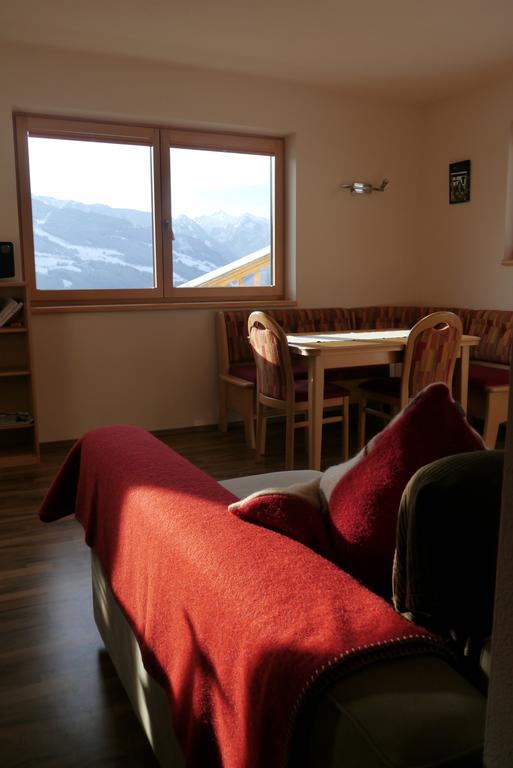 Austrian Alpine Apartments Ramsau am Dachstein Zimmer foto