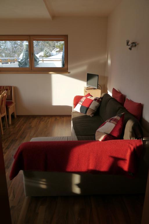 Austrian Alpine Apartments Ramsau am Dachstein Zimmer foto